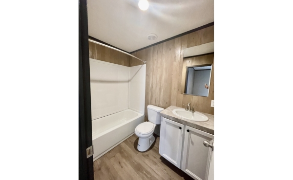 LOT 17 - 11